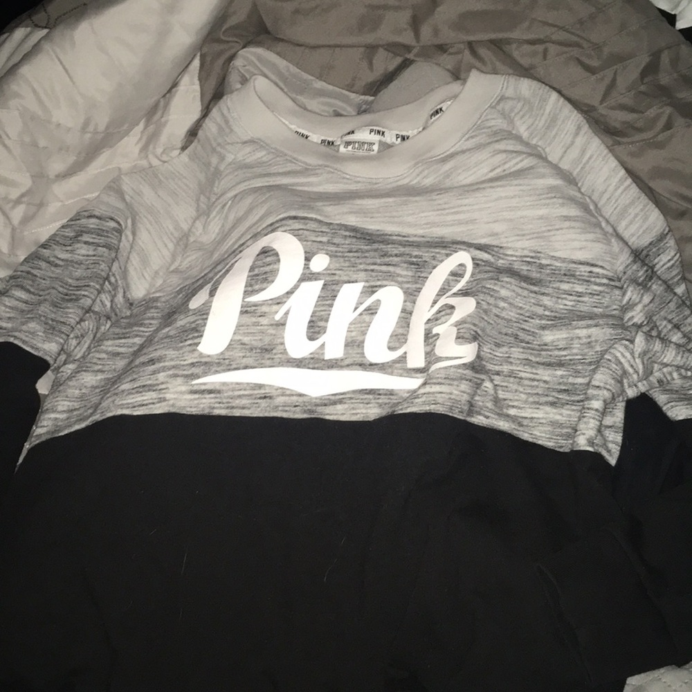 A long sleeve pink shirt - Picture 1 of 1